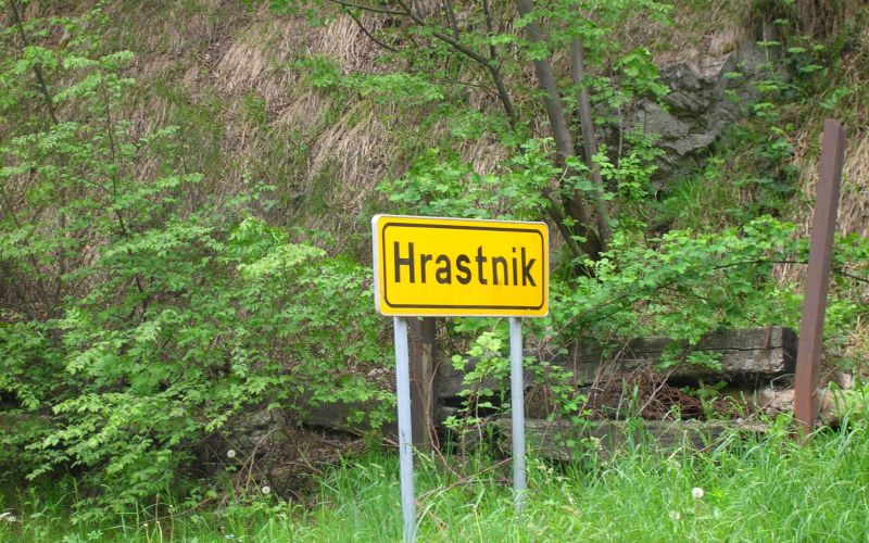 hrastnik tabla