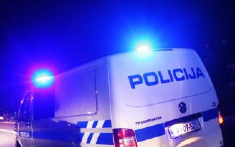 policija luči sirene