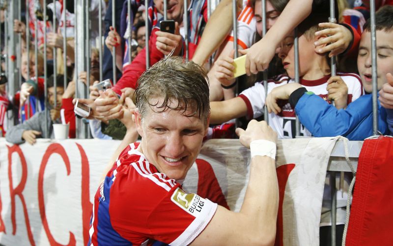 907-14-15-schweinsteiger re.jpg