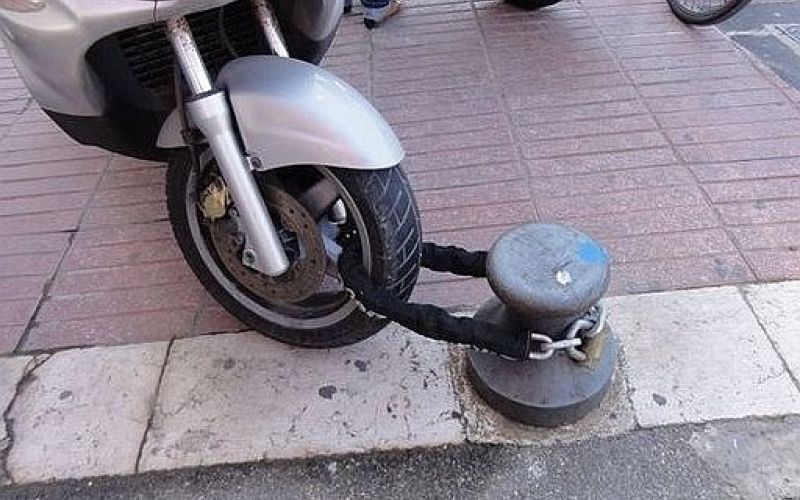 Da bo jekleni konjiček varen.jpg