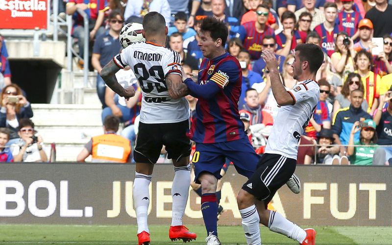 otamendi re.jpg