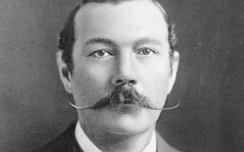 Arthur Conan Doyle