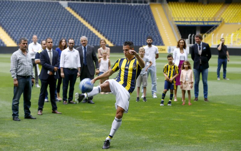 van persie re.jpg