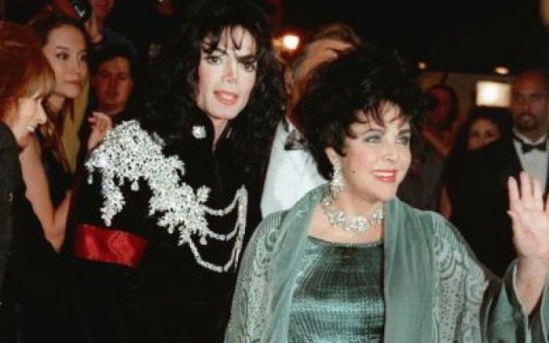 Elizabeth Taylor žaluje