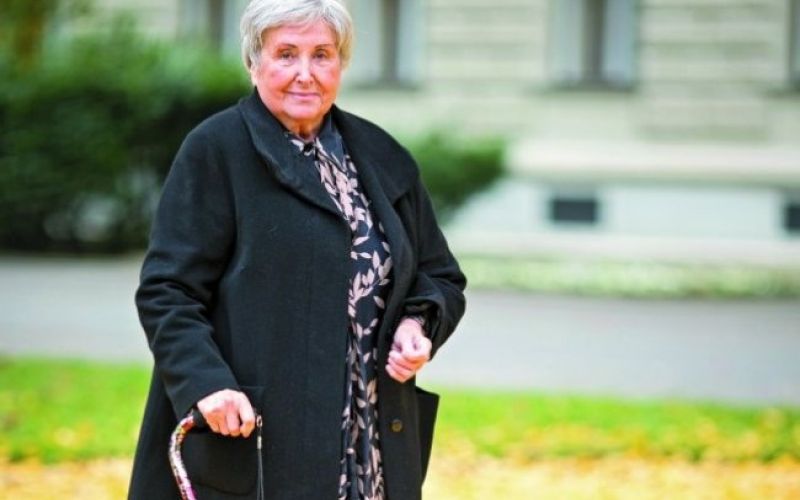 Pozablja se na človeka!