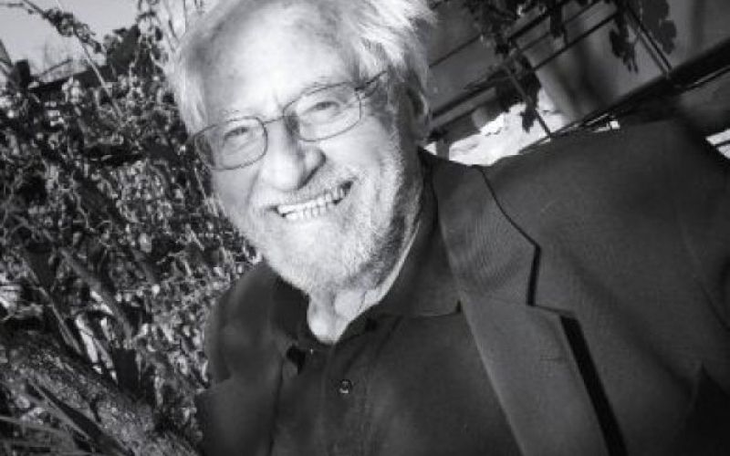 In memoriam Tonetu Pavčku