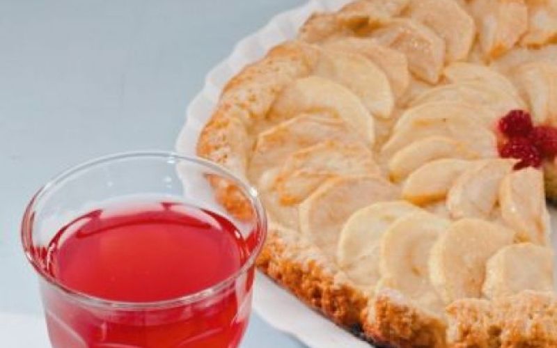 Jabolčna pogača z limono