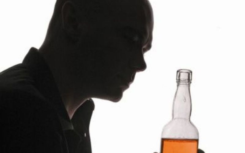 Anonimni alkoholik
