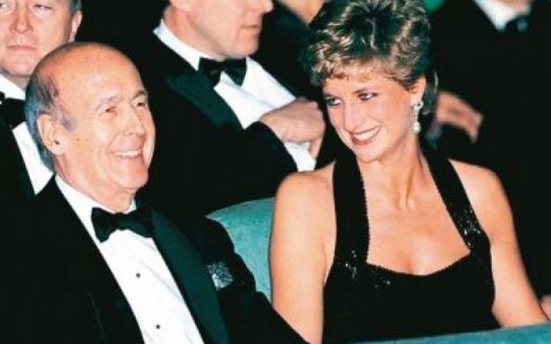 Je Giscard ljubil Diano?