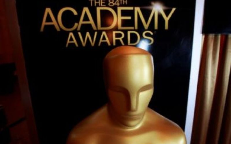 Pet kipcev za črno-beli nemi film