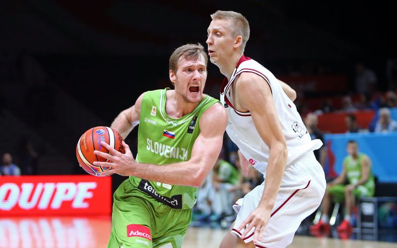 zoran dragic slovenija-latvija af.JPG