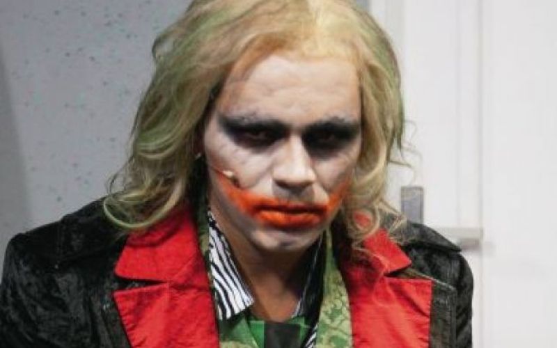Lado je končal kot Joker