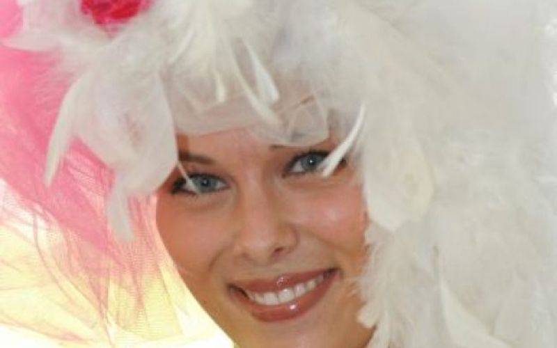 Tradicionalna zabava pod klobuki