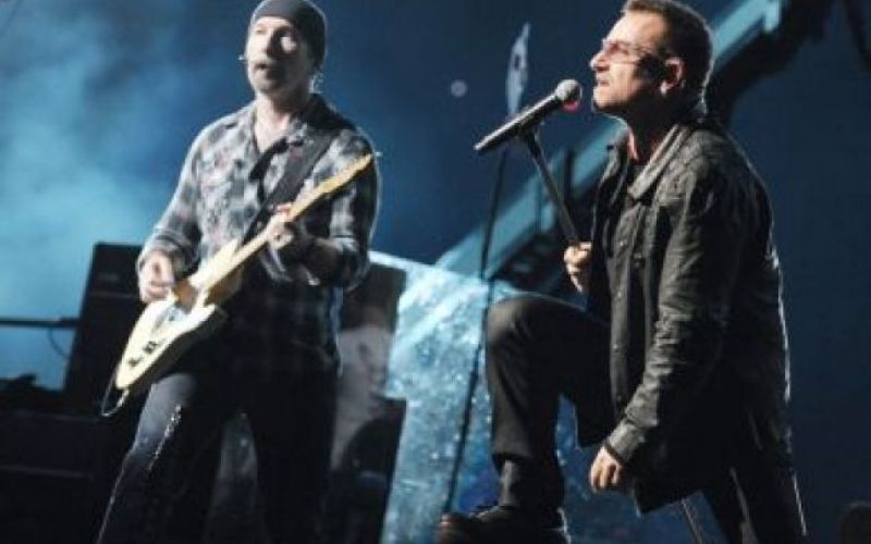 U2 odpovedali še več nastopov