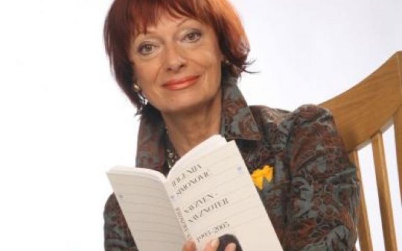 Manca Košir: Bodi hladen ali vroč!