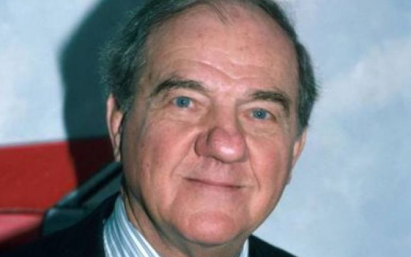 Umrl je Karl Malden