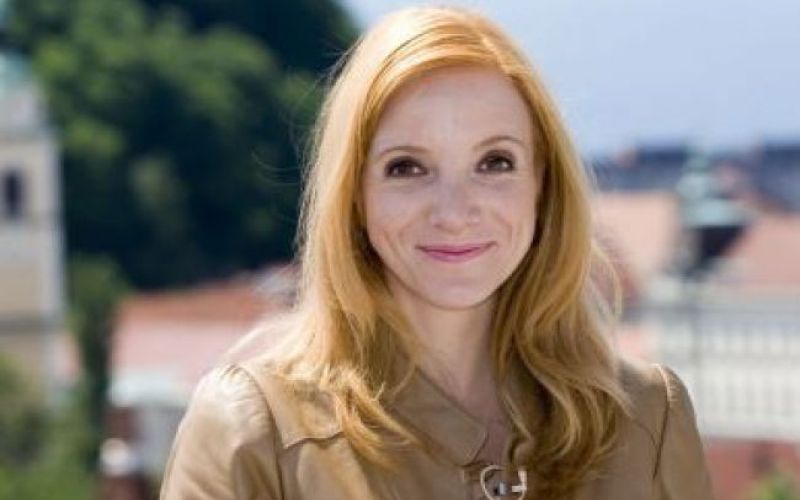Mojca Mavec ob sredah zjutraj