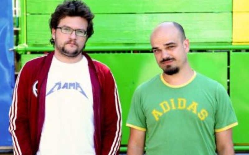 Zastonj Slon in Sadež