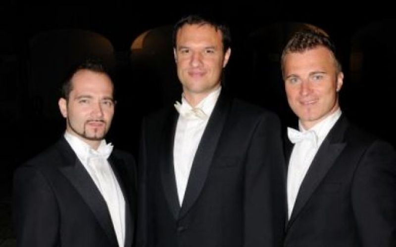 Video: Eroika poje Mlakarjevo Vandimo