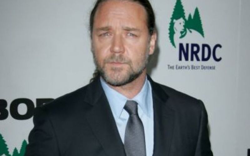 Russell Crowe ni več divjak!
