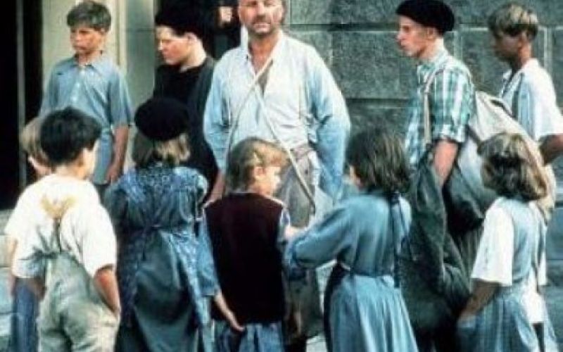 Iz TV-sporedov: torek, 5. aprila