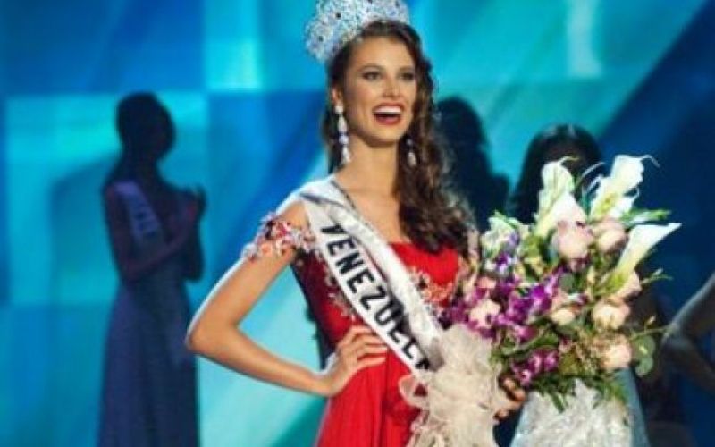 Miss Universe 2009 je Venezuelka 