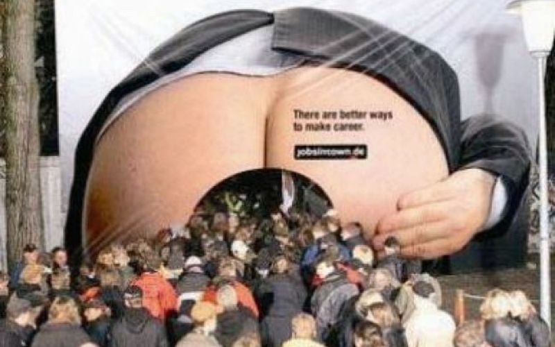 Pozor, zarotniki na delu!