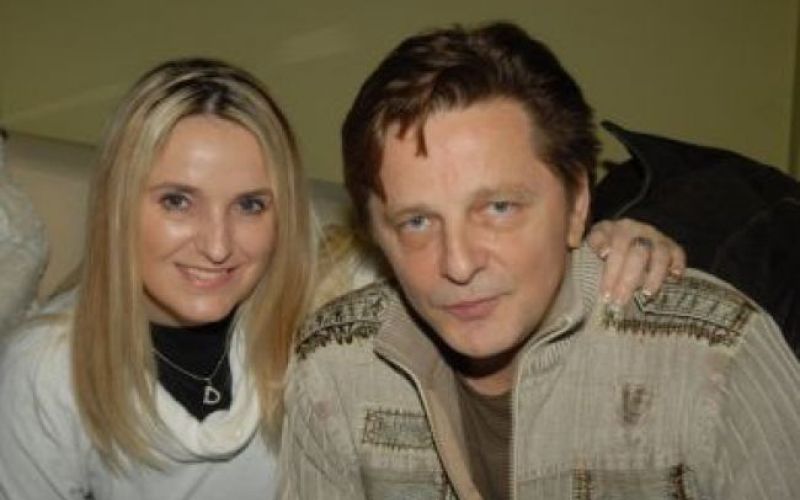 Daniel vara svojo ženo?