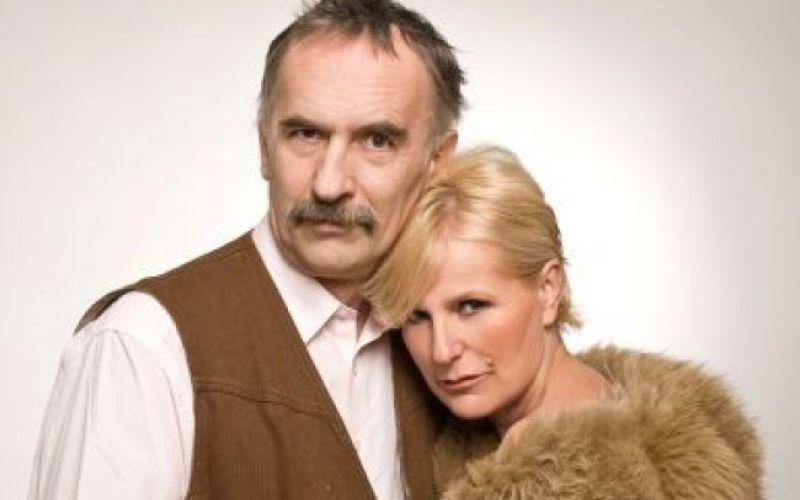 Želimo le kruha in iger!