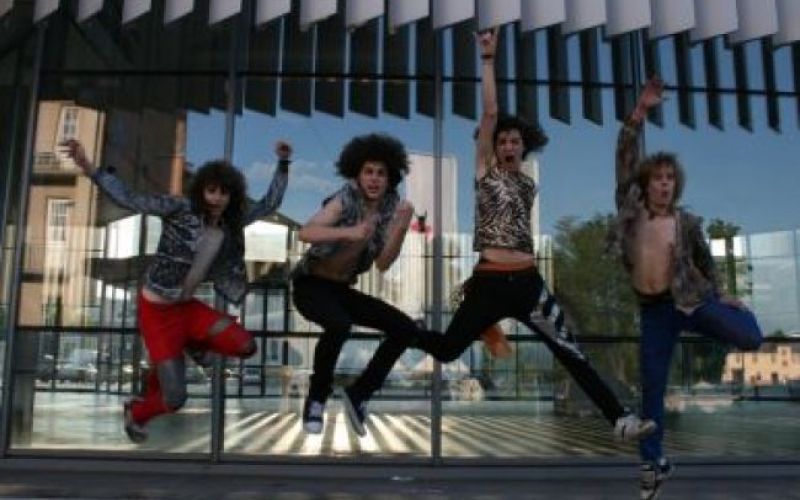 Video: V osemdeseta z Rockolution