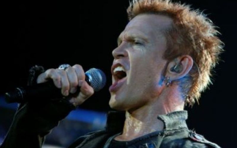 Nagradna igra: Billy Idol