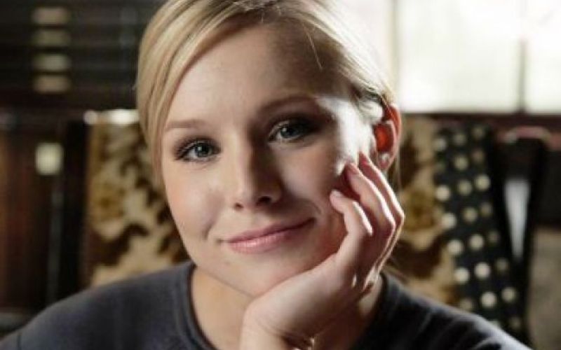 Kristen Bell sreča jeguljo