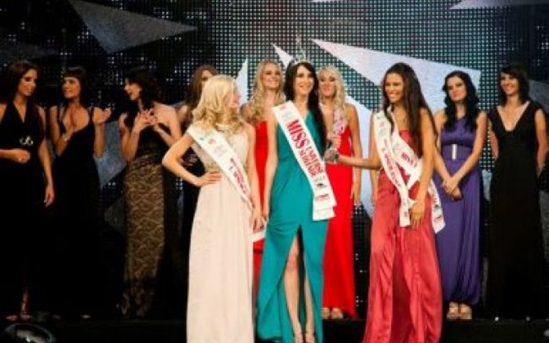 Miss Universe Slovenije je EMA JAGODIČ!