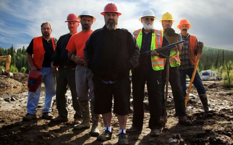 Lov na zlato se nadaljuje