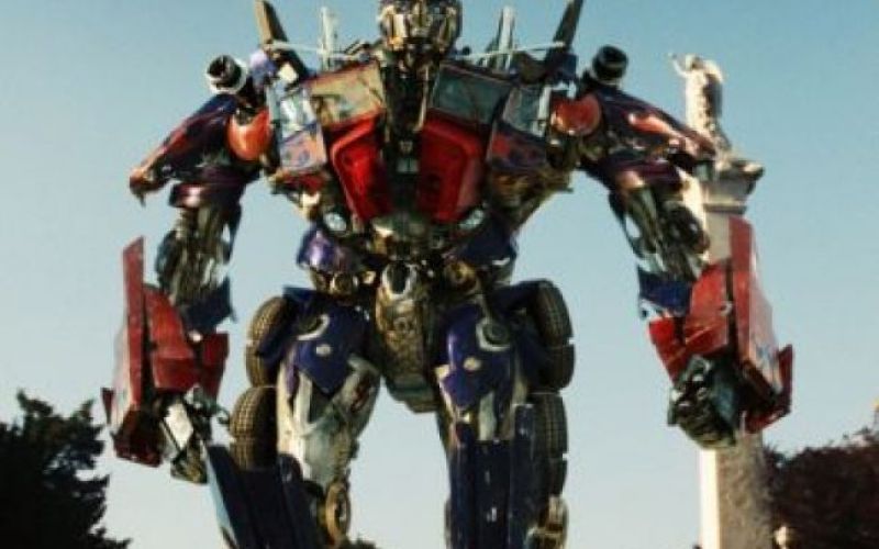 Transformerji 2 le v Tušu