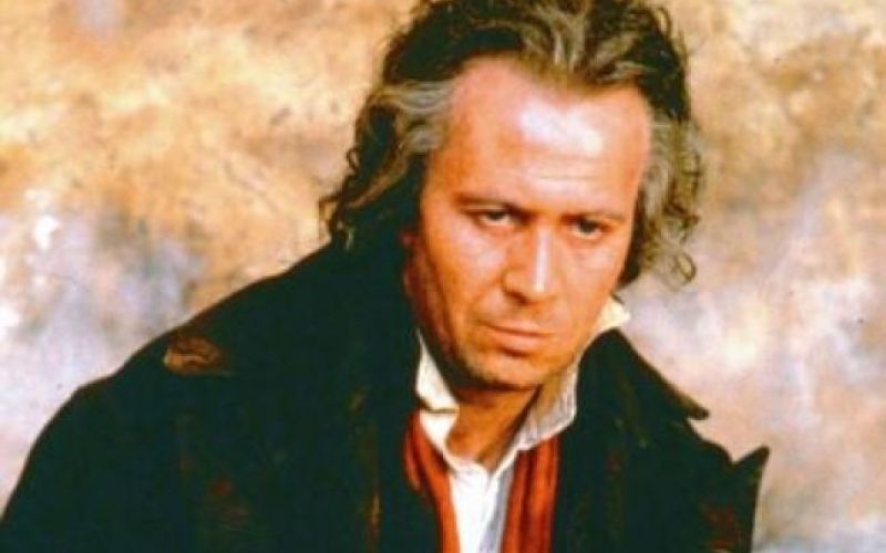 Iz TV-sporedov: četrtek, 4. november