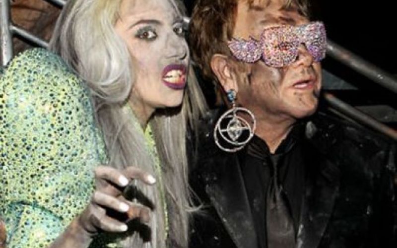Gaga kupuje Eltonov klavir
