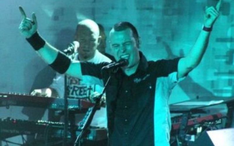 Foto in video: Siddharta v Cvetličarni