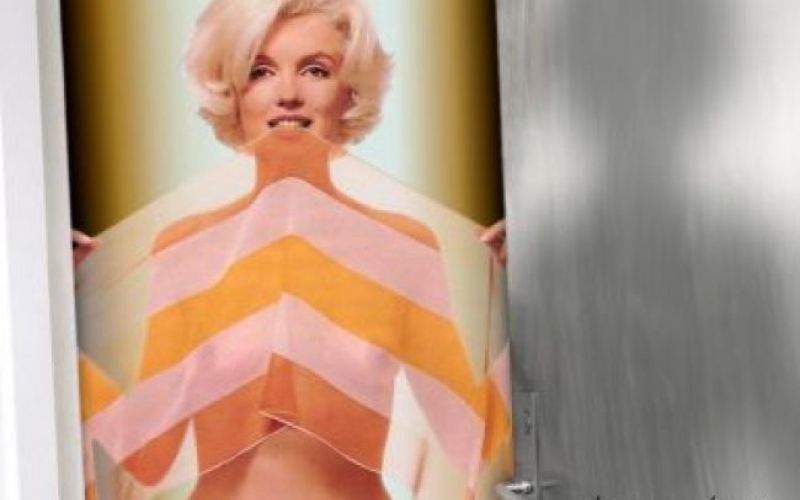 Marilynin nedrček na dražbi v Macau