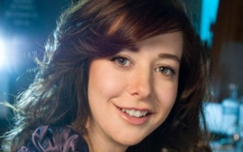 Alyson v veselem pričakovanju