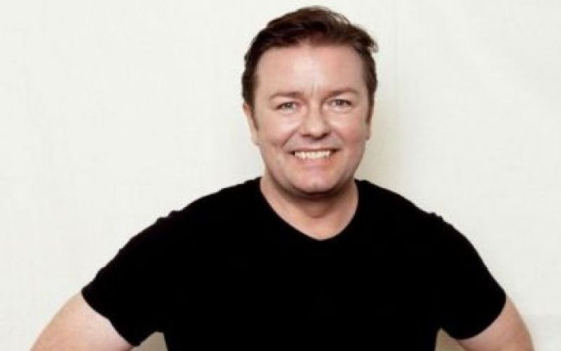 Gervais spet na globusih