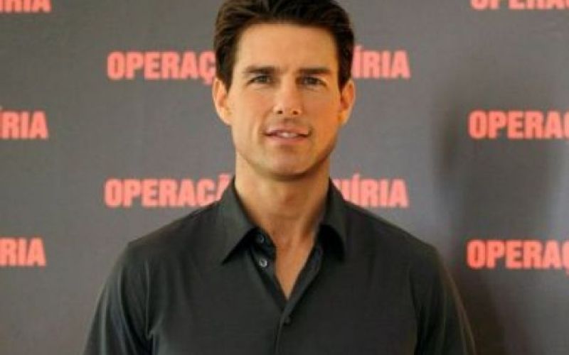 Tom Cruise rad vadi pred družino