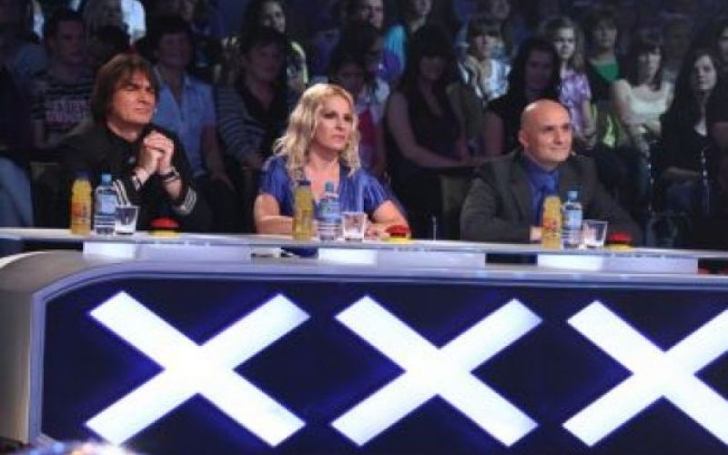 Talent: kapitan Kastelic in ga. Lončina