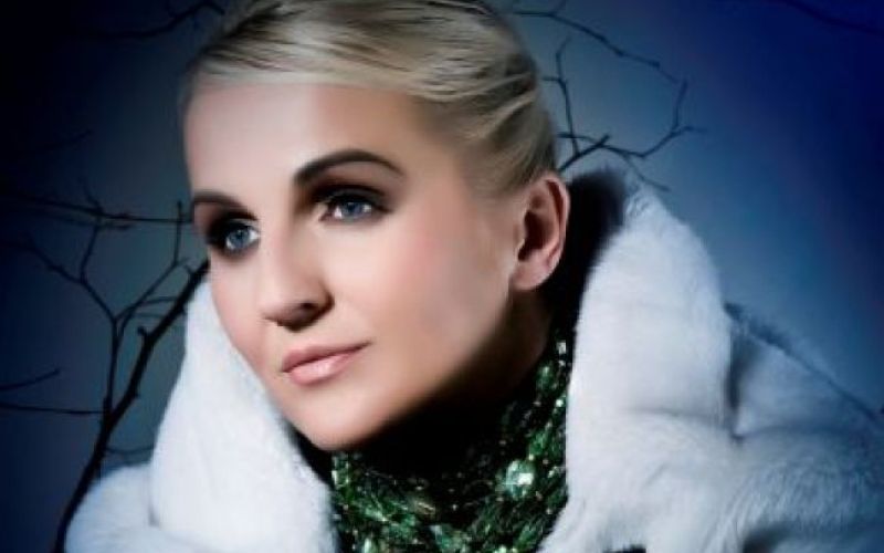 Nagradna igra: Alenka Godec