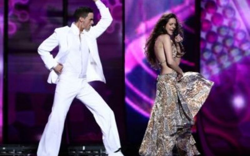 V Moskvi se že poje in pleše