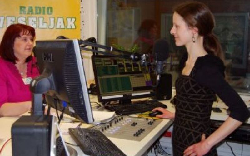 Veseljakinja Barbara Pirh prisega na zdravo!