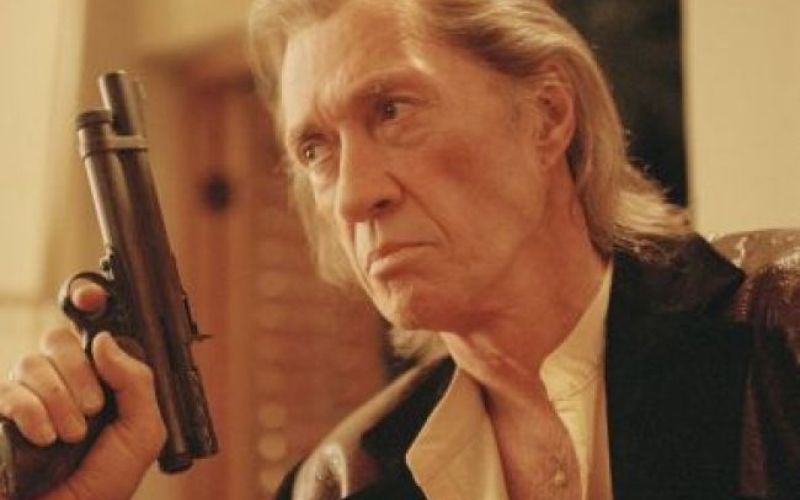 Umrl David Carradine