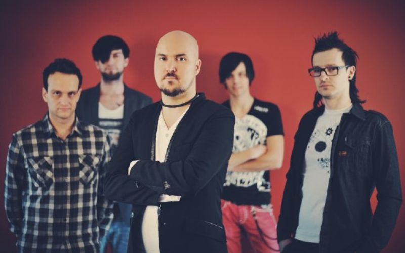 Le odsev lastnih življenj