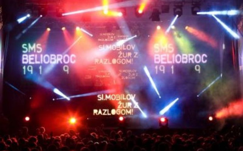 Bliža se že 6. Žur z razlogom