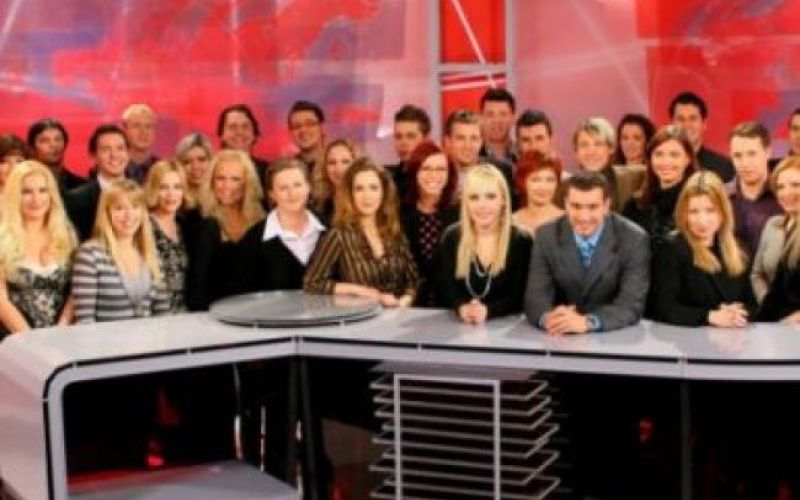 Svet razširil ekipo